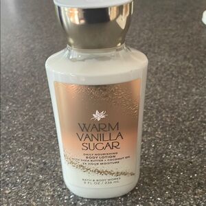 New Bath & Body Works Warm Vanilla Sugar Body Lotion-NEW